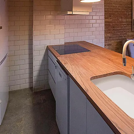 Cozy Loft Style In El Cabanyal Valenza